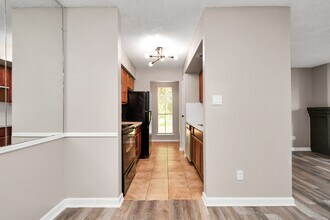 Building Photo - 1505 Ward Rd
