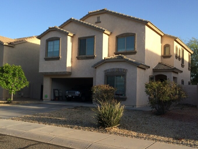 Primary Photo - 17305 W Acapulco Ln