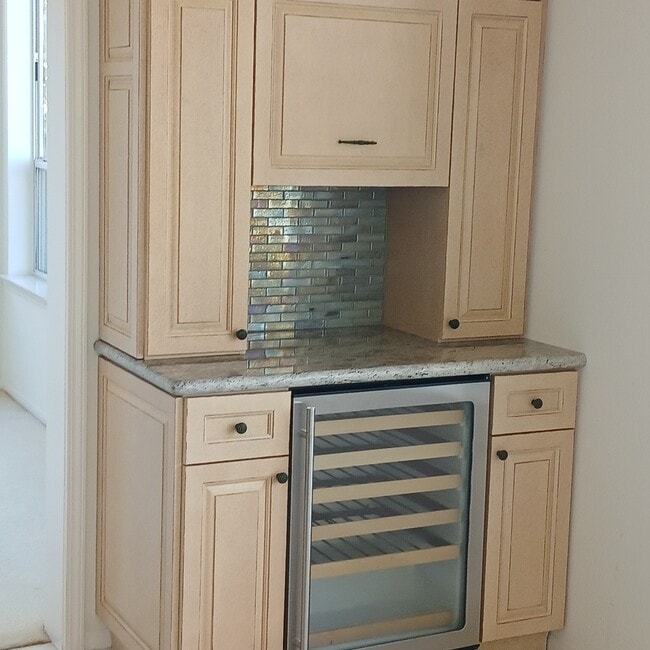 Building Photo - 7009 Wildrose Ter