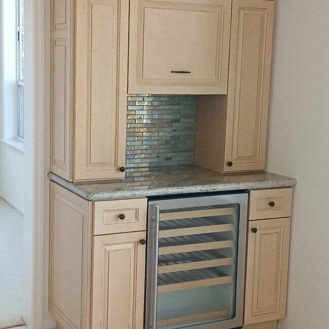 Foto del edificio - 7009 Wildrose Ter