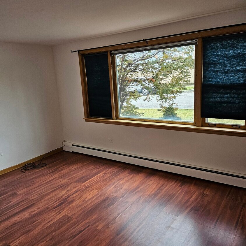 Foto principal - 6360 W Eddy St