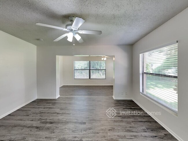 Building Photo - 1310 Baltimore Dr