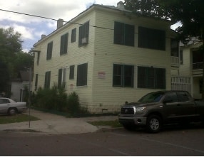  - 421 Washington St