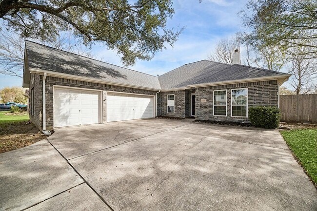 Foto del edificio - 806 Charles Pl