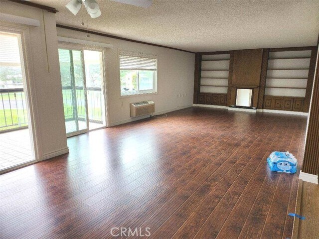 Building Photo - 2355 Via Mariposa W