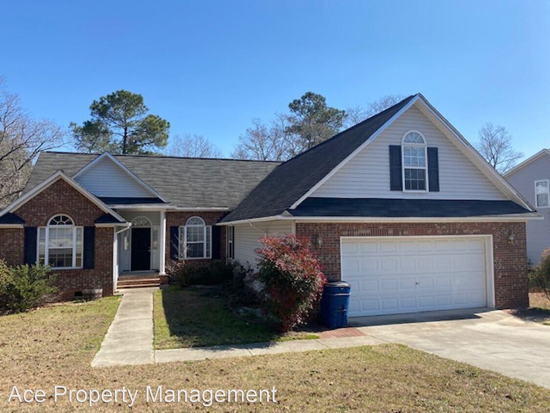 Foto principal - 3 br, 2 bath House - 161 Oakmount Drive