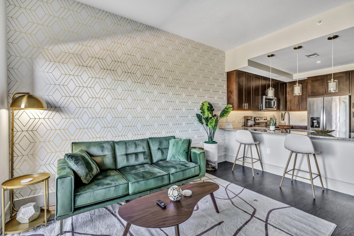Foto principal - 7865 Firefall Way