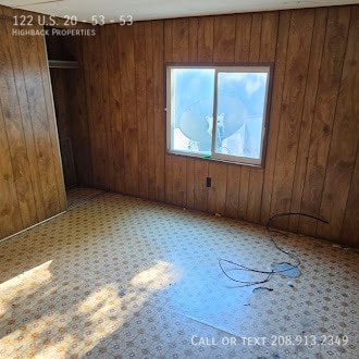 Building Photo - 122 US-20