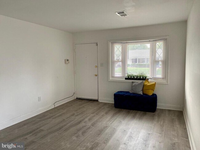 Foto del edificio - 1120 Wentworth Dr