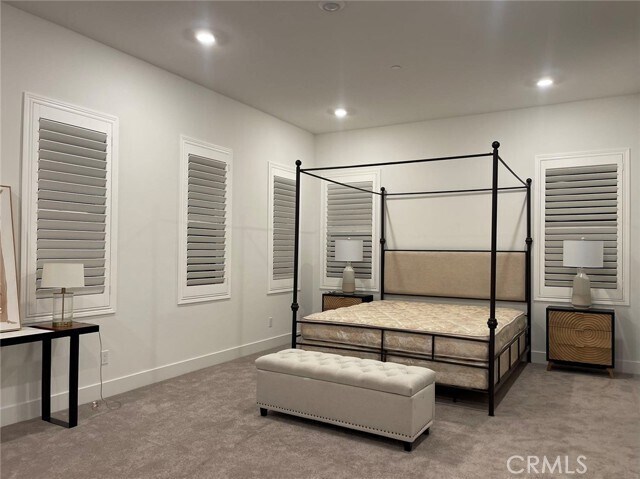 Foto del edificio - 9337 Astor