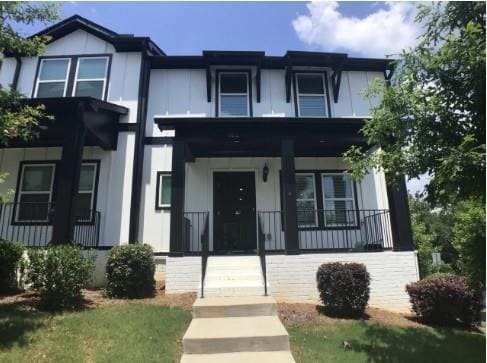 Building Photo - 912 Sweetwater Grove