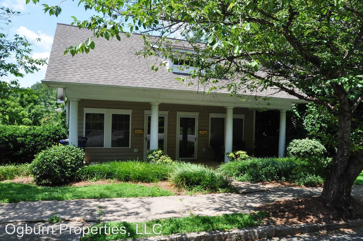 Foto principal - 1105 W End Blvd