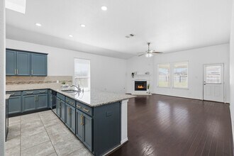 Building Photo - 3826 Daintree Park Dr