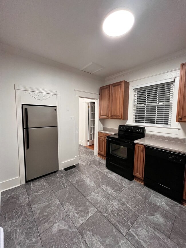 Kitchen 1 - 310 W Flower St