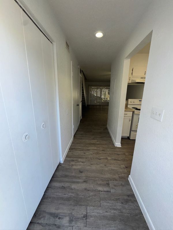 Foto del edificio - 1724 NE 3rd St