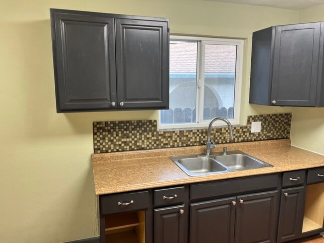 Building Photo - 5390 34th St