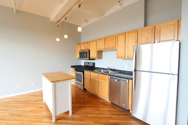 Foto del edificio - 500 S Clinton St