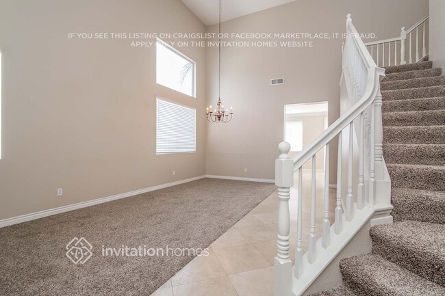 Building Photo - 1869 Petaluma Dr