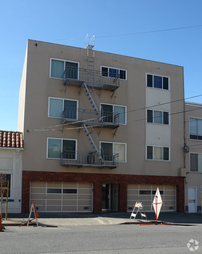 Building Photo - 4425 Balboa St