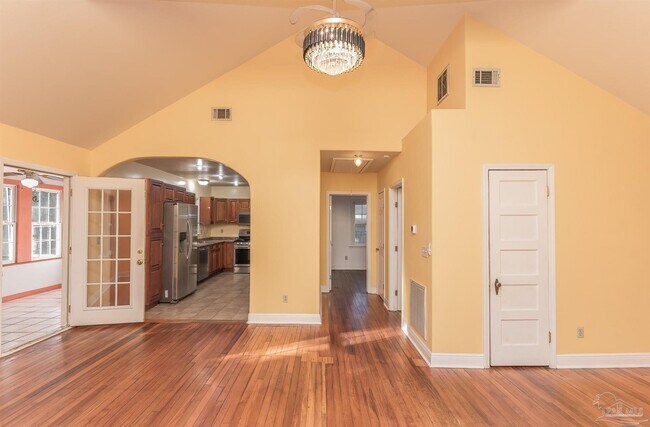 Foto del edificio - 418 Vancouver St