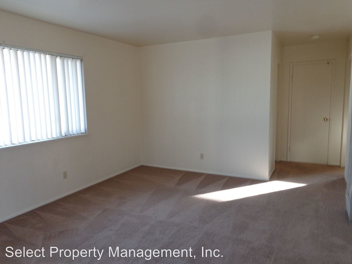 1027 F St, Marysville, CA 95901 Condo for Rent in Marysville, CA