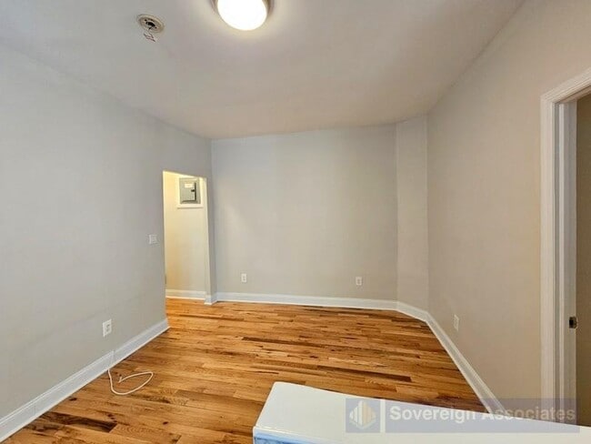 Building Photo - 515 W 168th St