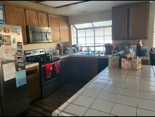 Building Photo - 10991 Matinal Cir