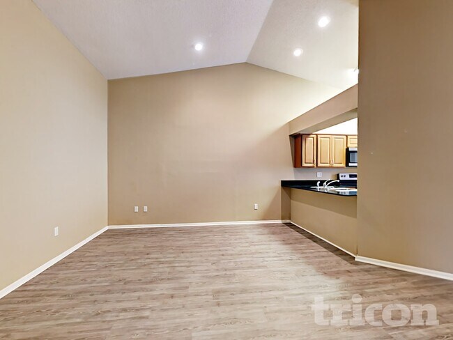 Building Photo - 4713 N Dawnmeadow Ct