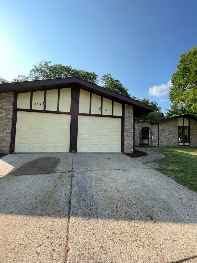Building Photo - 2718 Geert Ct