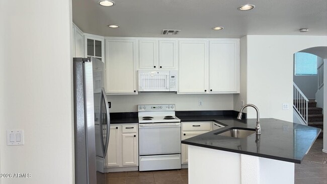 Building Photo - 15447 W Evans Dr
