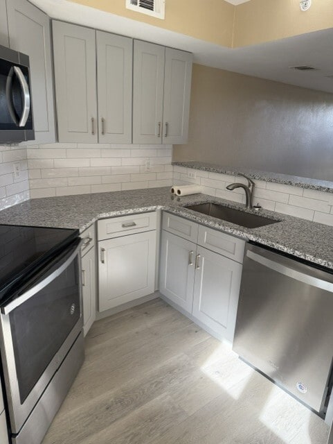 Building Photo - 1330 S Monaco Street Pky