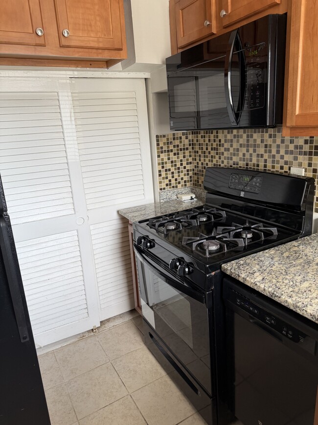 Photo - 3841 26th Ave Townhome