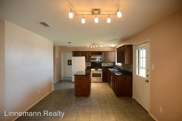 Foto del edificio - 4 br, 2.5 bath House - 321 Barber Drive