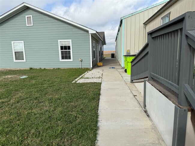 Foto del edificio - 14405-14405 FM973