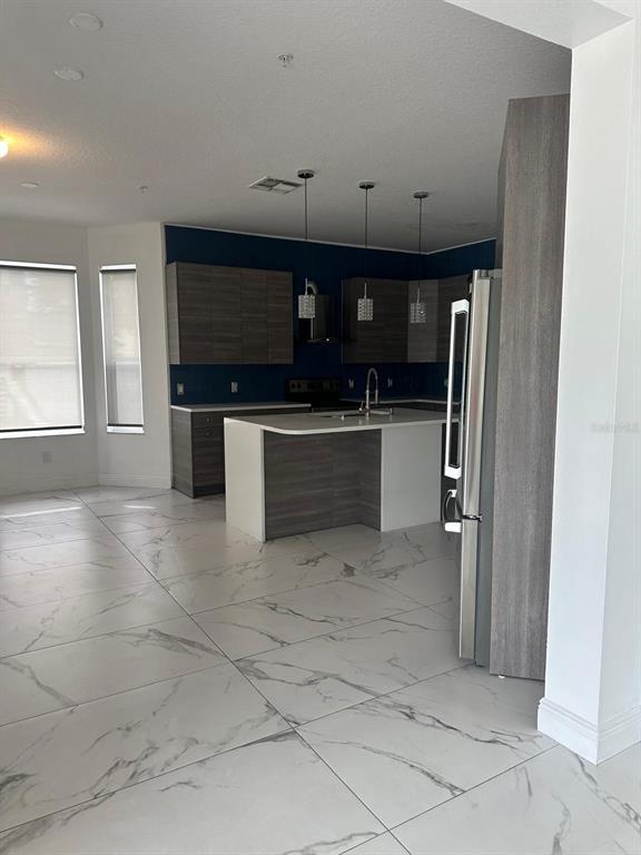 Foto del edificio - 2045 Crossvine Ln