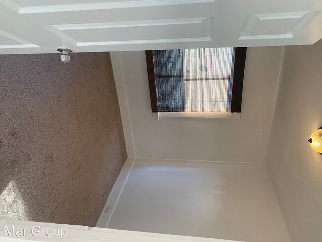 Building Photo - 3 br, 1 bath House - 1632 J St