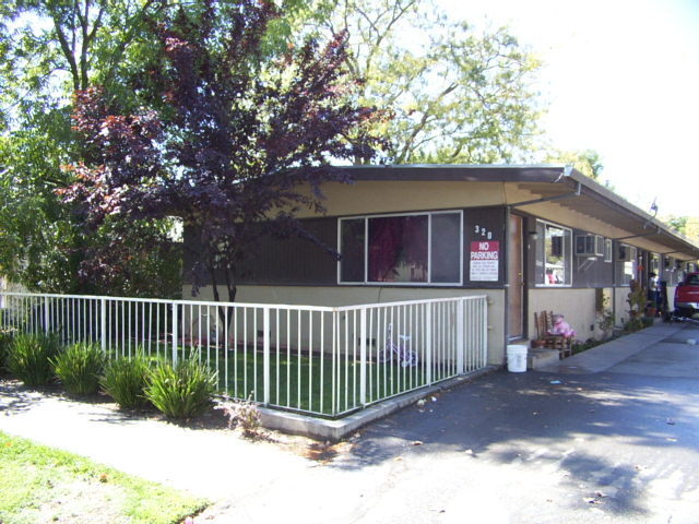 Building Photo - One Bedroom One Bath in Roseville