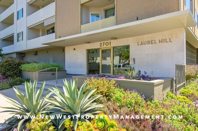 Building Photo - Renovated Banker's Hill 2 Bedroom at Laure...