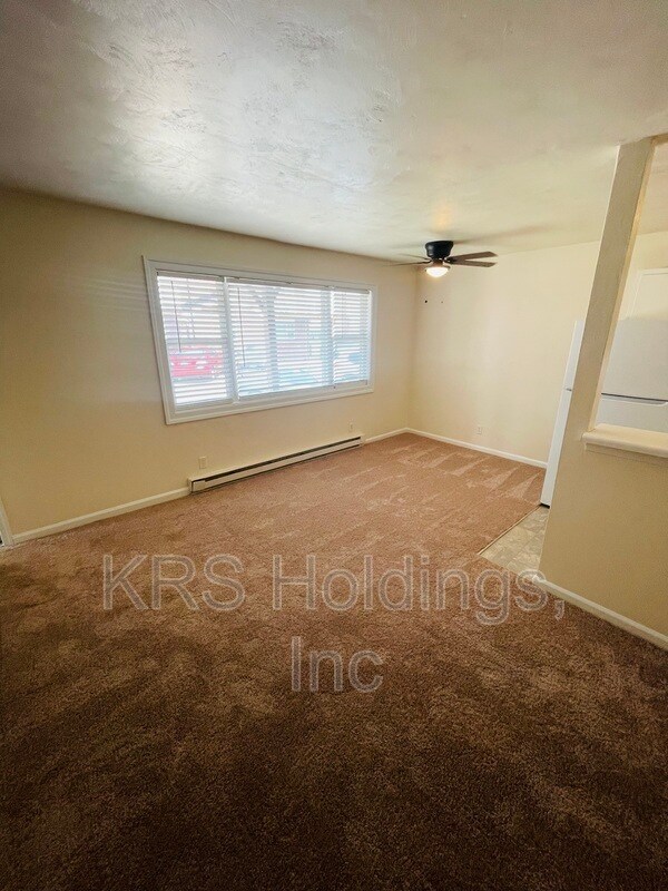 Foto del edificio - 946 W Ocean View Ave