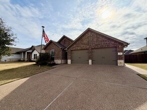 Building Photo - 916 Cumberland St