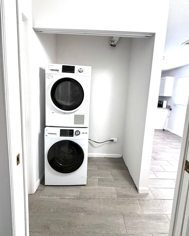 Photo - 420 San Gabriel St House