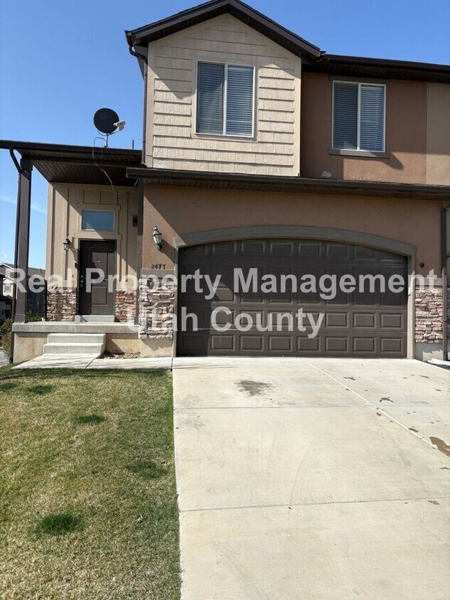 Foto principal - 2477 Garden Dr