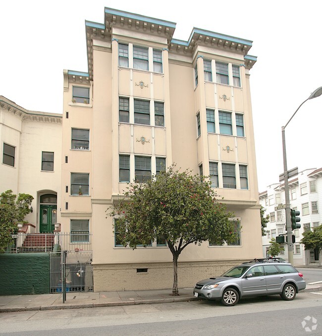 Building Photo - 1701 Bush St