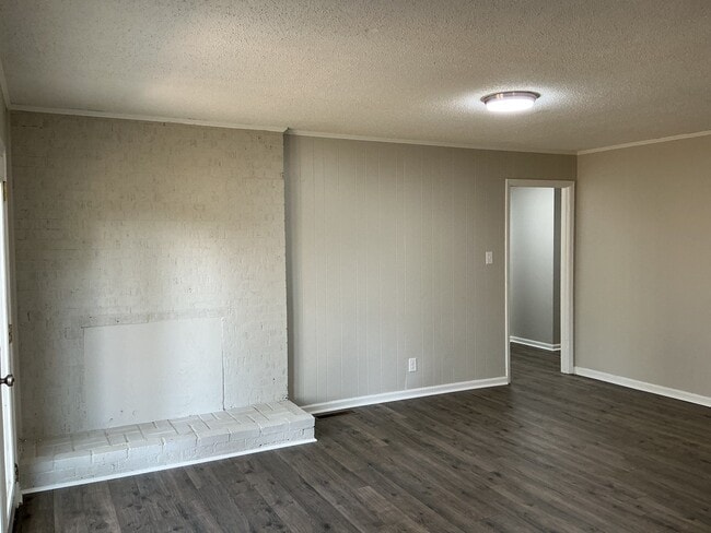 Building Photo - 47 Coffman Dr
