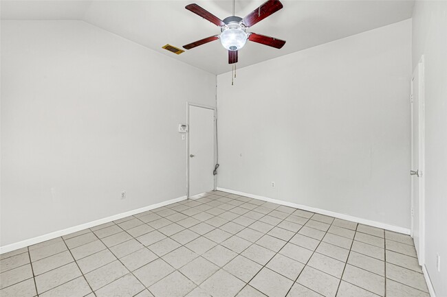 Building Photo - 22130 Jay Dr