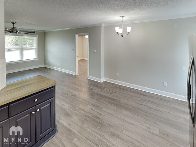 Foto del edificio - 5008 Tony Ave