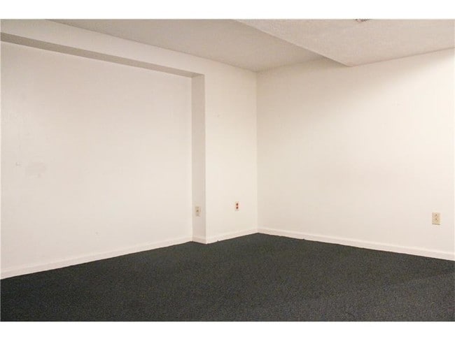 Building Photo - 131 McKee Rd