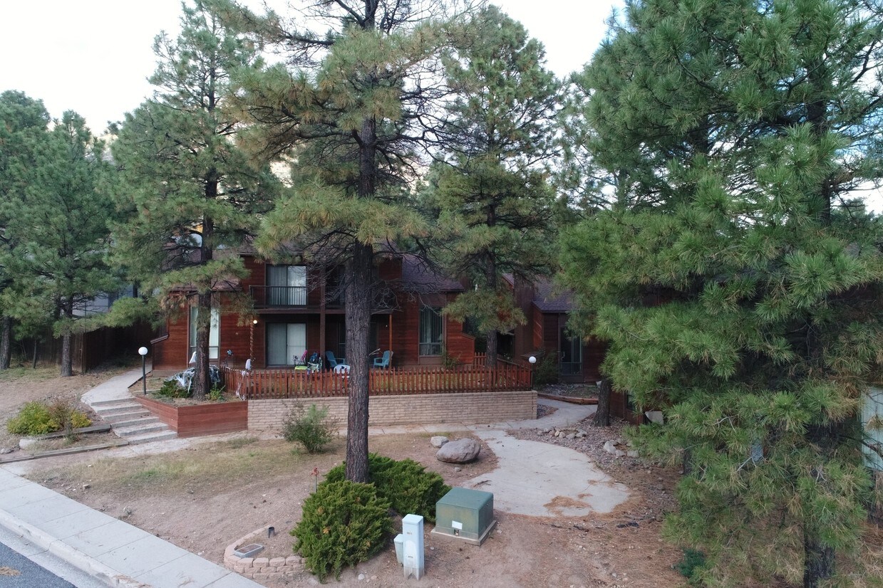 Primary Photo - 3500 E Linda Vista Dr
