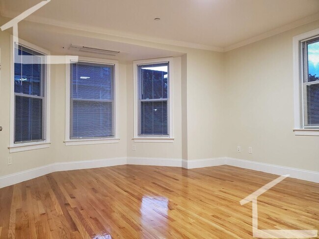 Foto del edificio - 14 Harris St