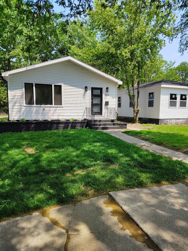 Foto principal - 1571 Pierce St